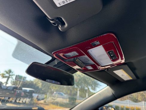 Used 2015 Chevrolet Camaro SS image 25