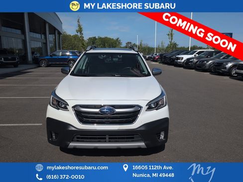 Used 2020 Subaru Outback Touring w/ Popular Package #2 AWD/4WD image 2