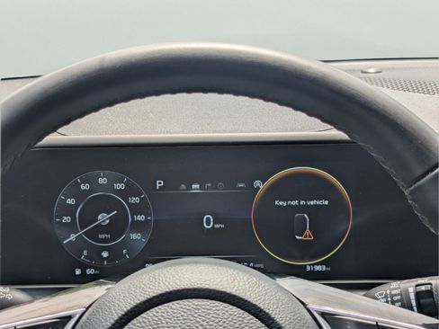 Certified 2024 Kia Seltos S FWD image 17