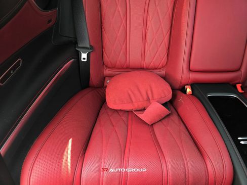 Used 2019 Mercedes-Benz S 63 AMG 4MATIC Coupe image 34