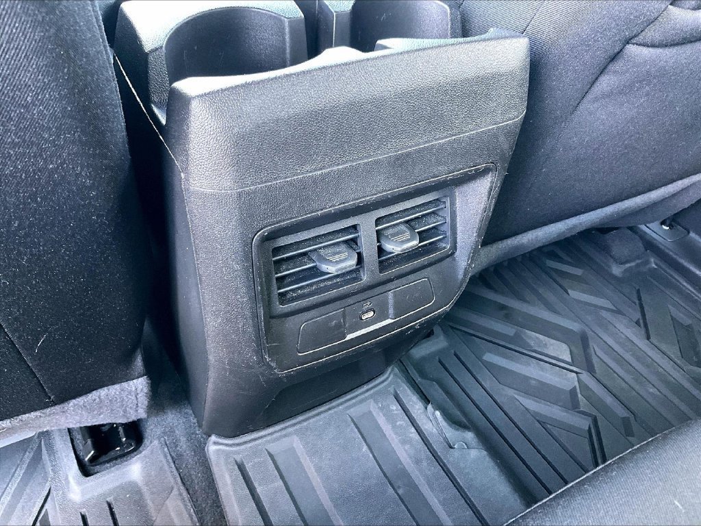 Used 2024 Chevrolet Colorado LT w/ LT Convenience Package AWD/4WD image 25
