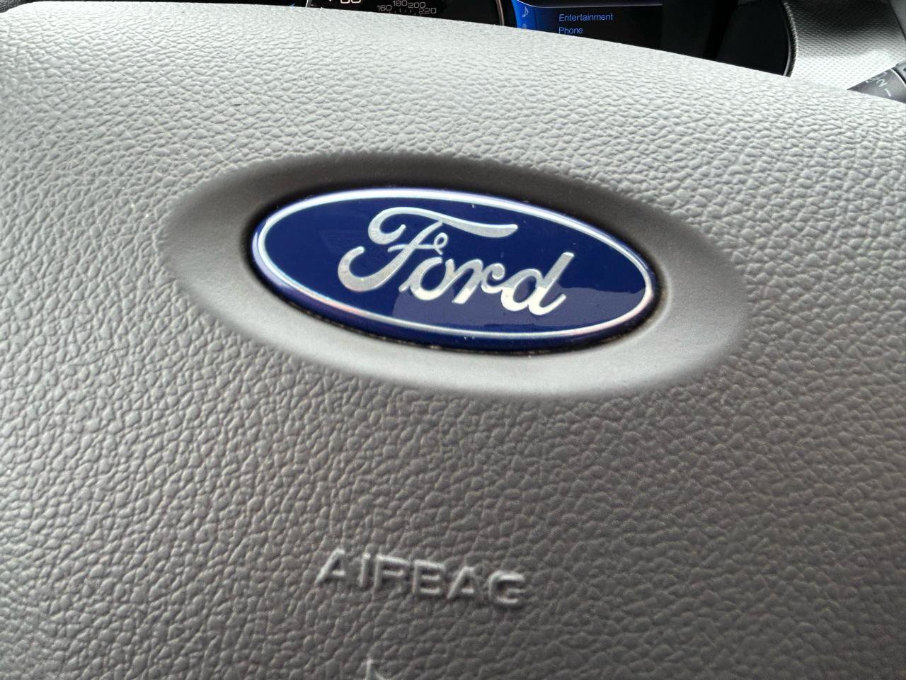 Used 2013 Ford Edge SEL FWD image 21