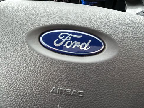 Used 2013 Ford Edge SEL FWD image 21