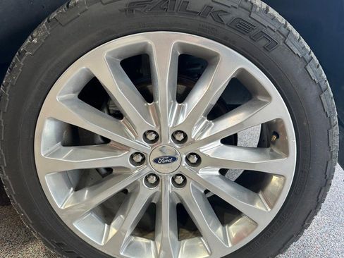 Used 2020 Ford F150 Limited w/ Trailer Tow Package AWD/4WD image 13