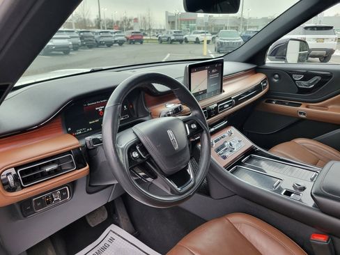 Certified 2023 Lincoln Aviator Reserve w/ Elements Package Plus image 34