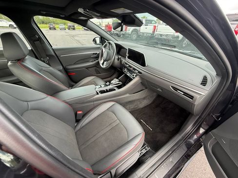 Used 2023 Hyundai Sonata SEL Plus FWD image 17