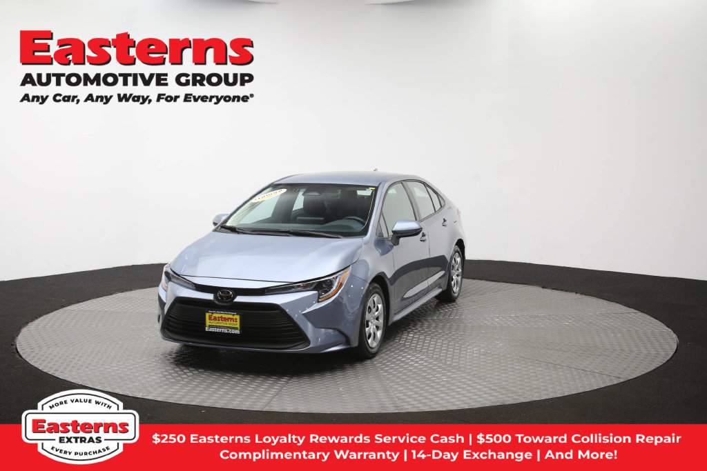 Used 2025 Toyota Corolla LE FWD image 55
