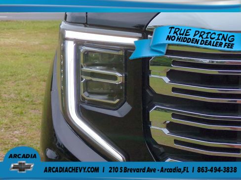 Used 2024 GMC Sierra 1500 Denali w/ Denali Reserve Package AWD/4WD image 10