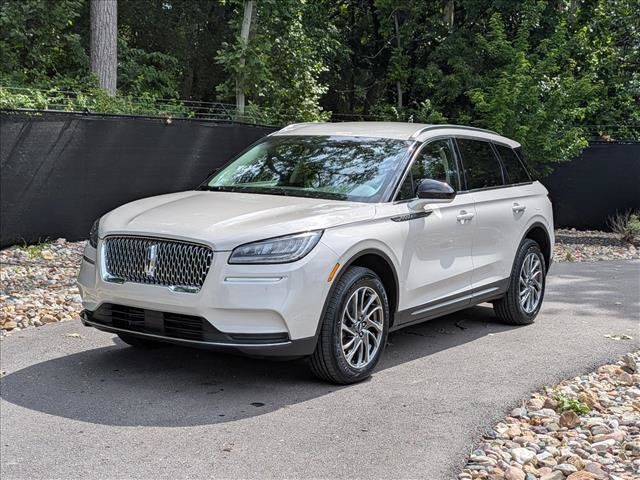 Used 2022 Lincoln Corsair AWD w/ Equipment Group 101A image 1