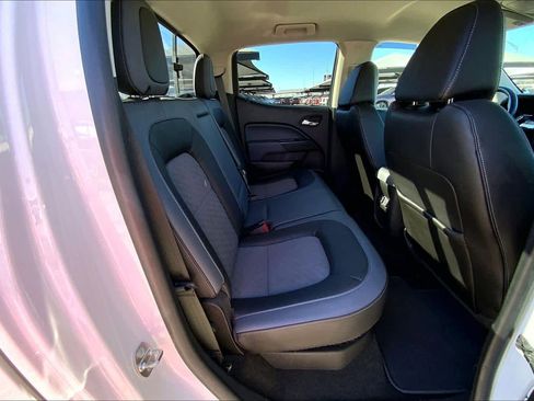 Used 2016 Chevrolet Colorado Z71 image 19