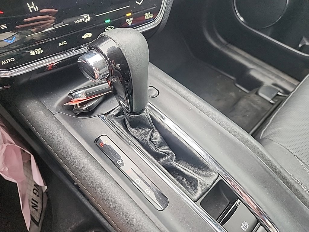 Used 2021 Honda HR-V EX-L image 18