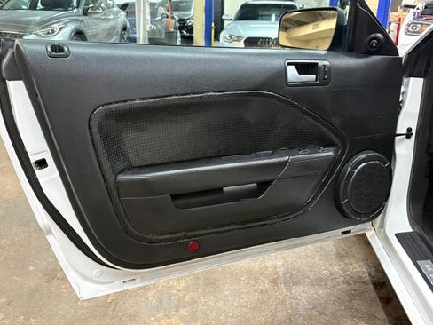 Used 2007 Ford Mustang GT image 26