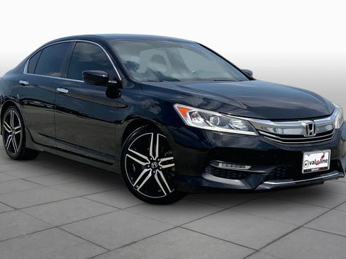 Used 2016 Honda Accord Sport image 3