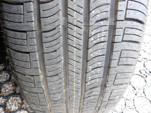 Used 2023 Chevrolet Bolt LT w/ Infotainment Package image 31