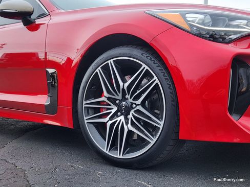 Used 2022 Kia Stinger GT2 image 8