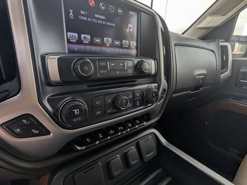 Used 2016 GMC Sierra 2500 SLT image 24