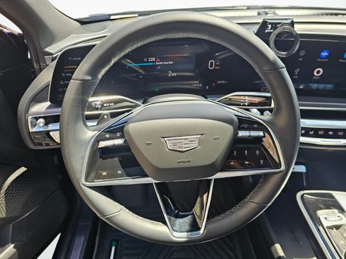 Certified 2024 Cadillac Lyriq Tech RWD image 30