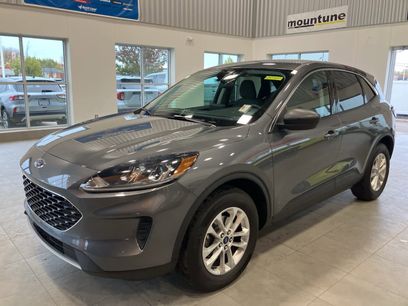 Used 2022 Ford Escape SE w/ Convenience Package