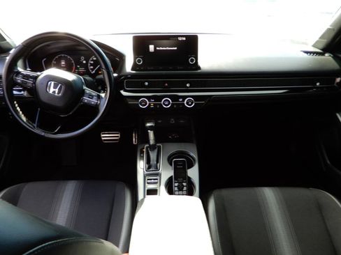 Used 2024 Honda Civic Sport image 17