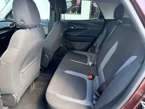 Used 2022 Chevrolet TrailBlazer LT w/ LPO, Blackout Package AWD/4WD image 27