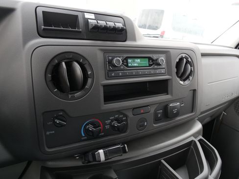 New 2026 Ford E-350 and Econoline 350 Super Duty w/ Power Equipment Group image 24