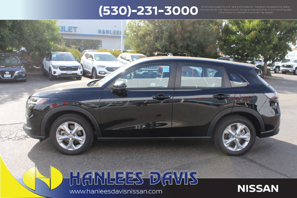 Used 2024 Honda HR-V LX image 2