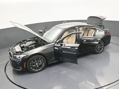 Used 2025 BMW 330i Sedan image 67