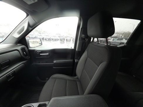 Used 2023 Chevrolet Silverado 1500 Custom image 21