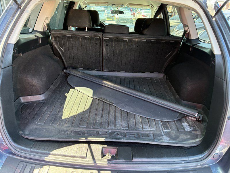 Used 2014 Subaru Outback 2.5i Premium AWD/4WD image 14