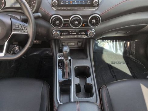 Used 2024 Nissan Sentra SR w/ SR Premium Package FWD image 22