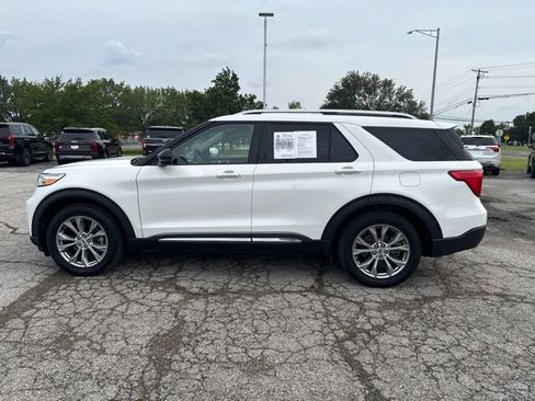 Used 2022 Ford Explorer Limited w/ Equipment Group 301A RWD image 10