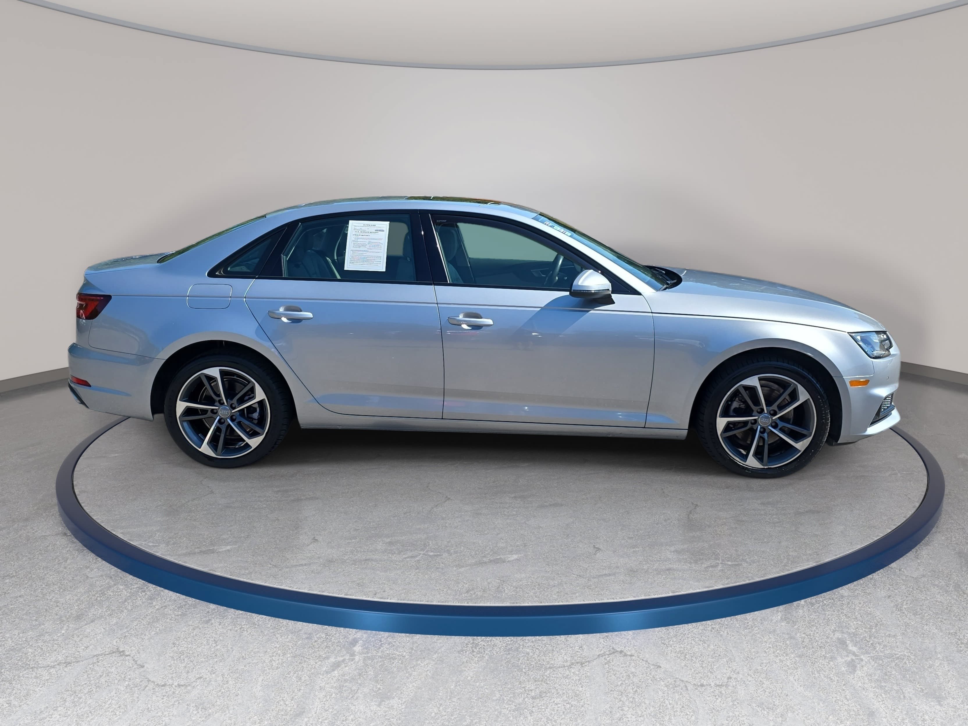 Used 2019 Audi A4 2.0T Premium FWD image 4