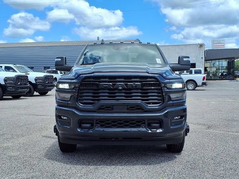 New 2026 RAM 3500 Big Horn AWD/4WD image 25