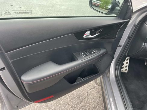 Used 2023 Kia Forte GT w/ GT2 Package FWD image 17