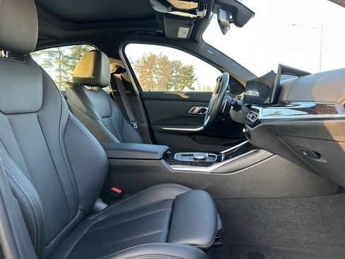 Used 2023 BMW 330i xDrive 330i xDrive w/ Premium Package image 26