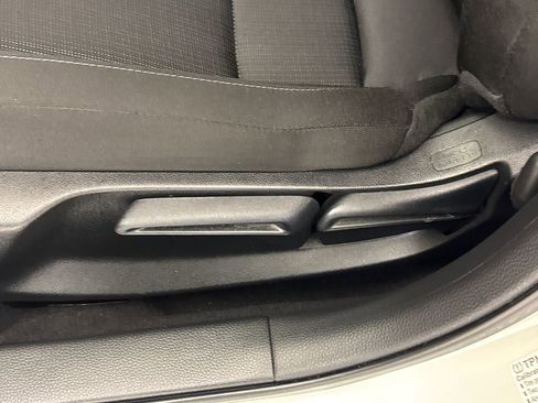 Certified 2025 Honda Civic LX image 19