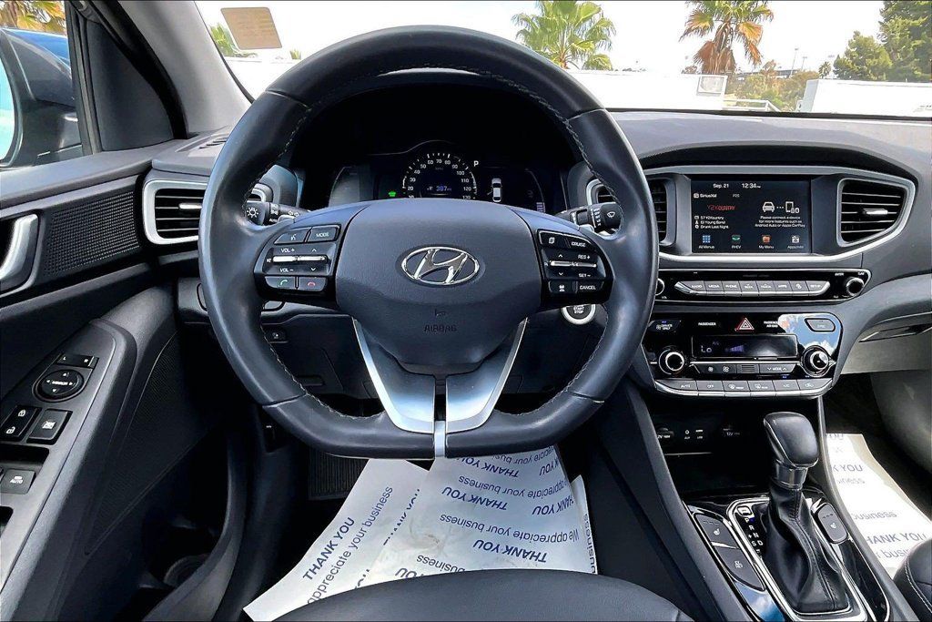 Used 2019 Hyundai Ioniq Limited FWD image 7