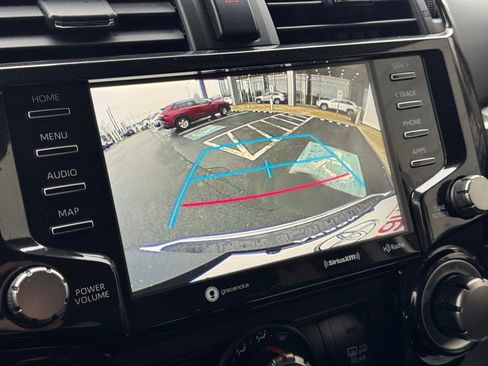 Used 2020 Toyota 4Runner TRD Off-Road image 45