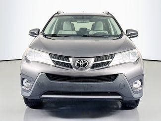 Used 2014 Toyota RAV4 XLE video 2