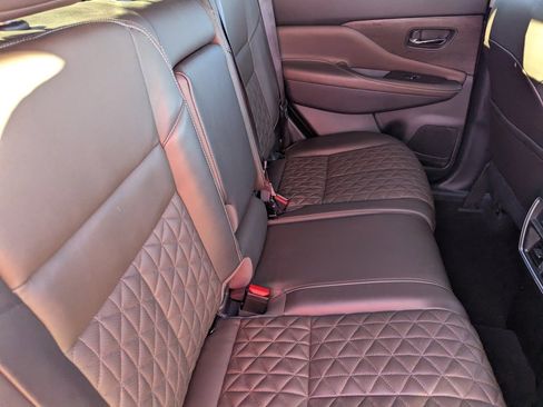 Used 2022 Nissan Murano Platinum w/ Cargo Package image 14