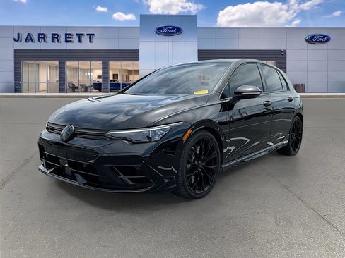 Used 2025 Volkswagen Golf R Black Edition AWD/4WD image 3