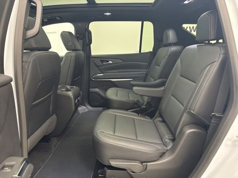 New 2026 Chevrolet Traverse LT w/ Sun and Wheel Package image 28