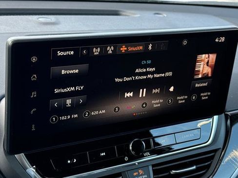 New 2025 Nissan Altima 2.5 SR w/ SR Premium Package image 19