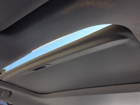 New 2026 Nissan Sentra SL image 23