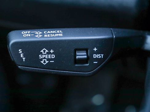 New 2025 Audi Q5 Premium Plus image 29