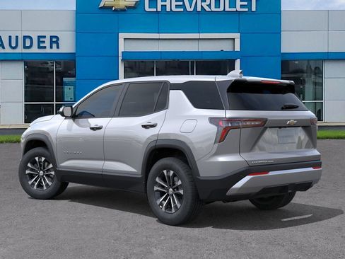 New 2026 Chevrolet Equinox LT w/ Convenience Package II image 3