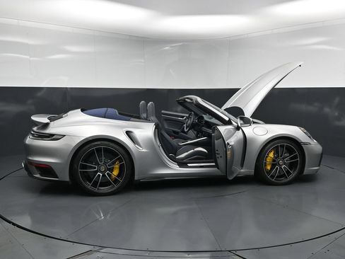 Certified 2024 Porsche 911 Turbo S AWD/4WD image 33