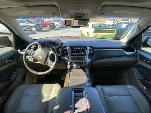Used 2017 Chevrolet Tahoe Premier image 12