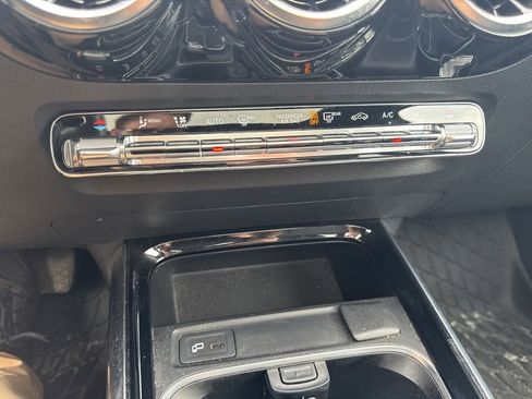 Used 2021 Mercedes-Benz GLA 250 4MATIC image 6