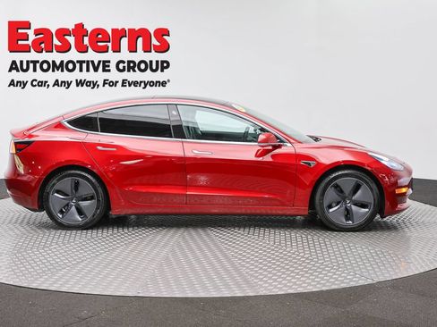 Used 2020 Tesla Model 3 Standard Range RWD image 4